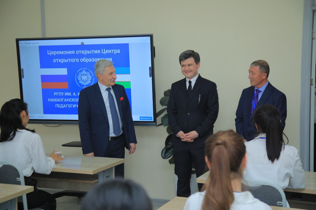 “Rus tili markazi” ochildi