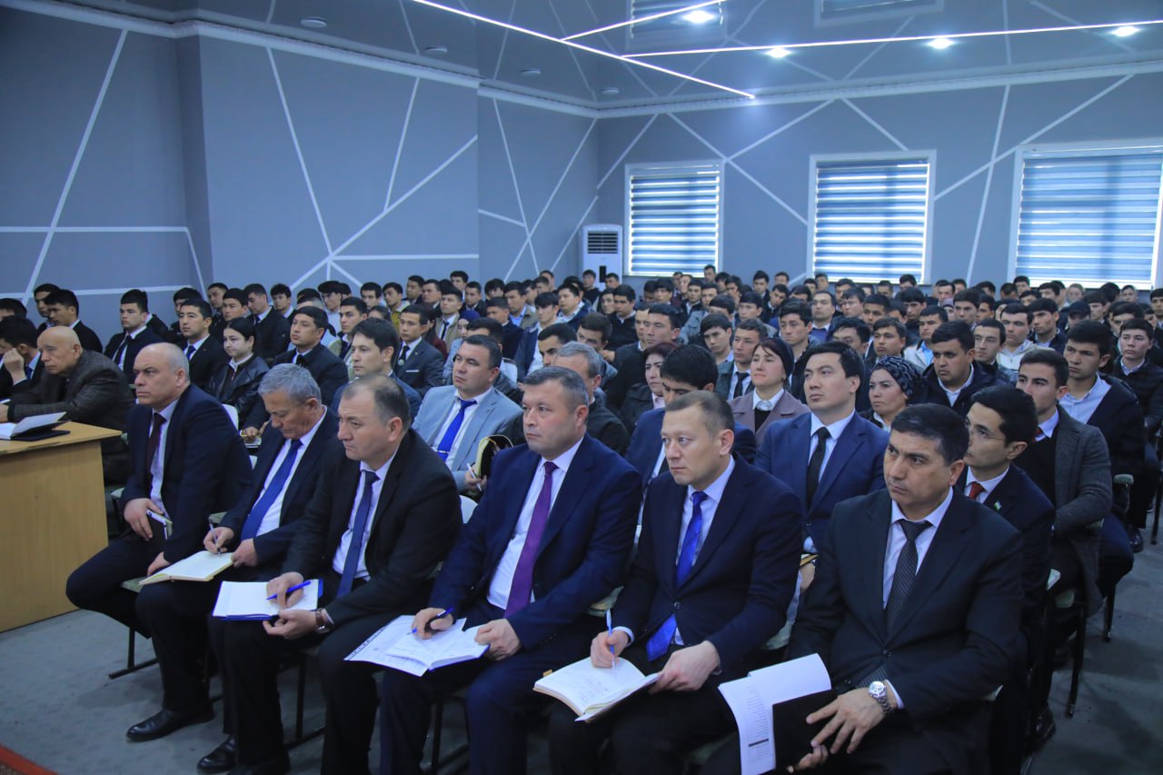 Namangan davlat pedagogika instituti rektorining Jismoniy madaniyat yo‘nalishi talabalari bilan uchrashuvi bo‘lib o‘tdi