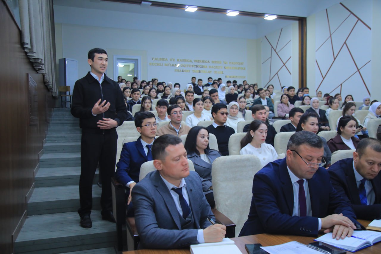 Rektor va bitiruvchi yoshlar uchrashuvi bo‘lib o‘tdi