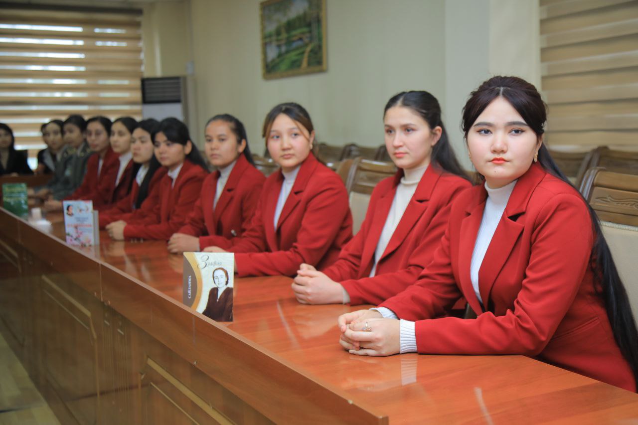 ZULFIYA - SADOQATLI AYOL TIMSOLI VA IJOD NAMUNASI