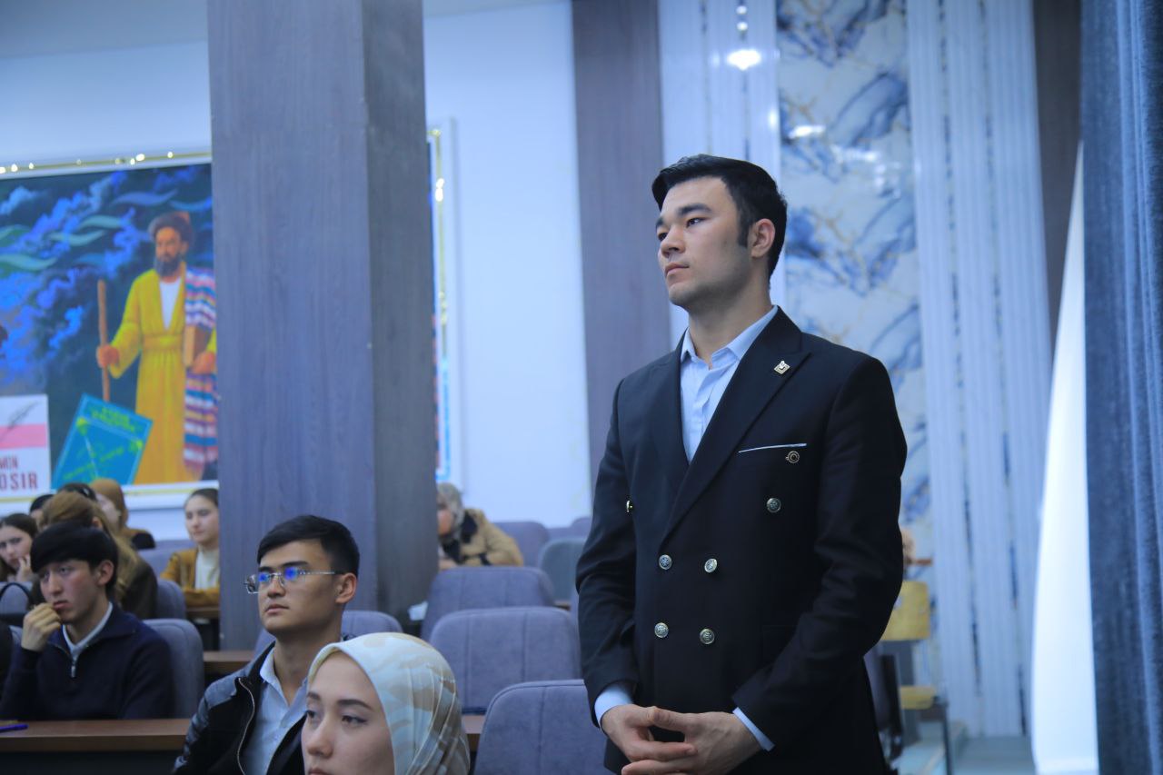 “Inson qadri va huquqlarining ustuvorligi — taraqqiyot poydevori” mavzularida ma’rifiy uchrashuv o‘tkazildi.