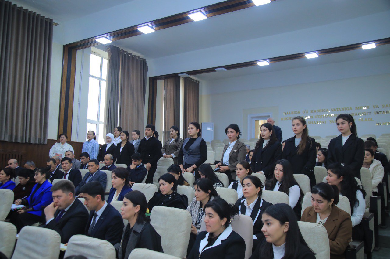 "Yoshlar masalalari va ma'naviy-ma'rifiy ishlarga mas'ul xodimlar bilan uchrashuv' tashkil etildi.