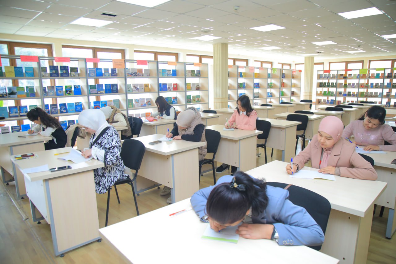 “Yoshlar – giyohvandlikka qarshi” mavzusida  “Eng yaxshi insholar” tanlovi o'takazildi.