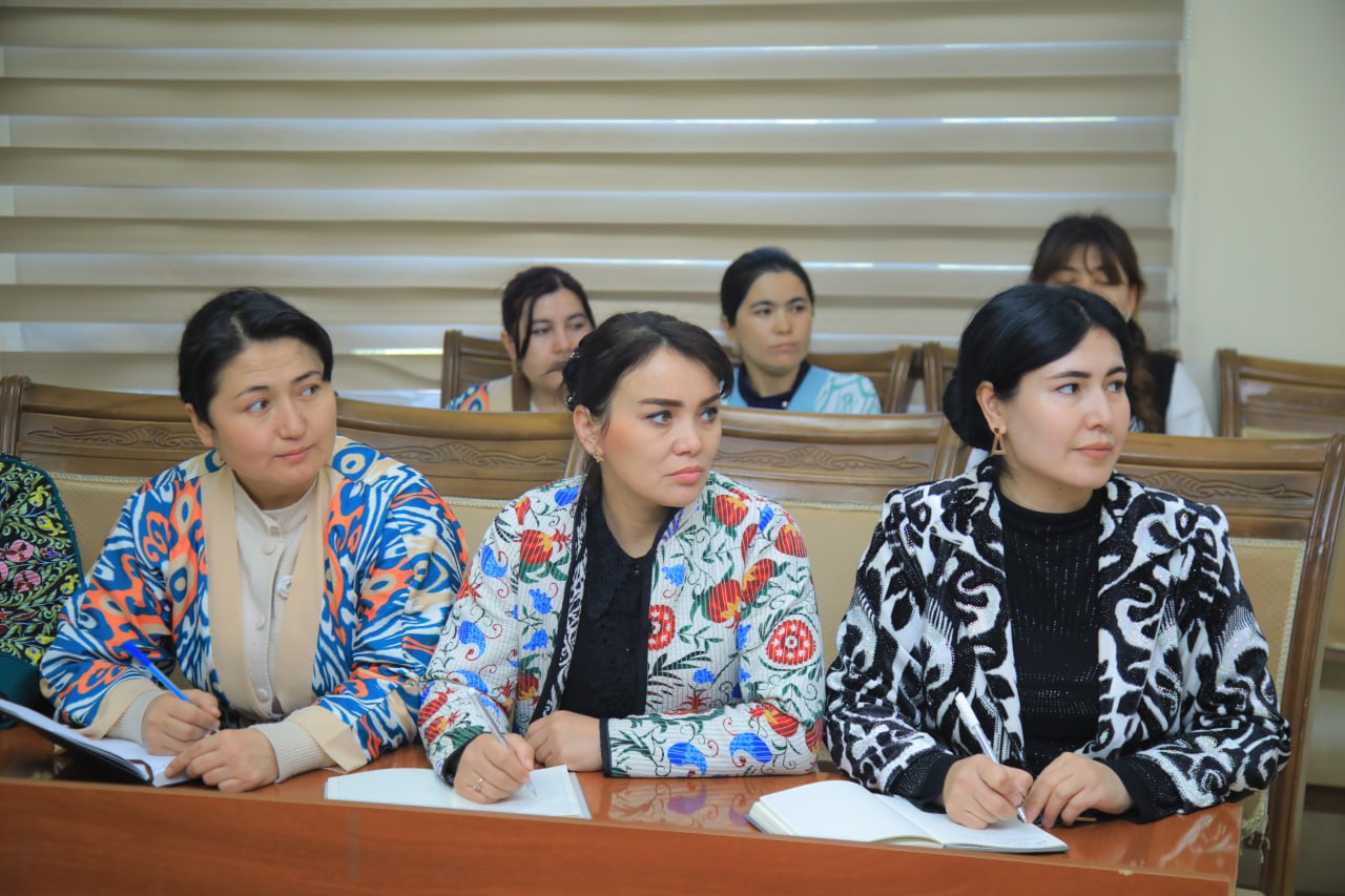 Namangan davlat pedagogika institutida talaba-yoshlar o‘rtasida “Yoshlar giyohvandlikka qarshi!” shiori ostida “Eng yaxshi rasm” va “Eng yaxshi insho” tanlovlari g'oliblari taqdirlandi.