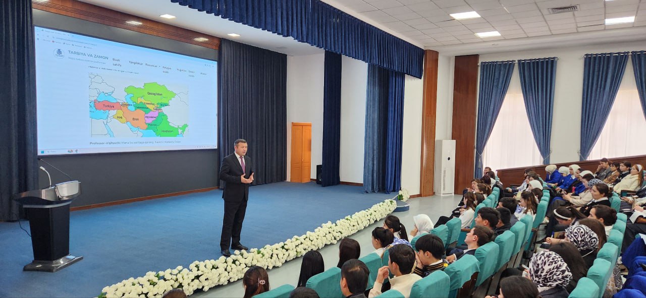 “KELAJAK SOATI” RUKNI OSTIDA “MA’RIFAT DARSI” O’TKAZILDI