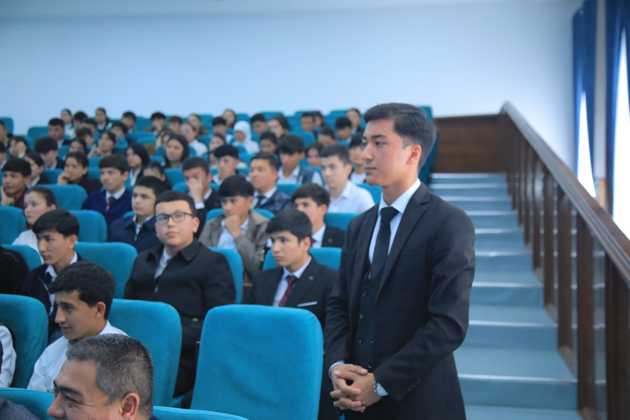 Yoshlar kuni doirasida rektor va yoshlar uchrashuvi bo‘lib o‘tdi