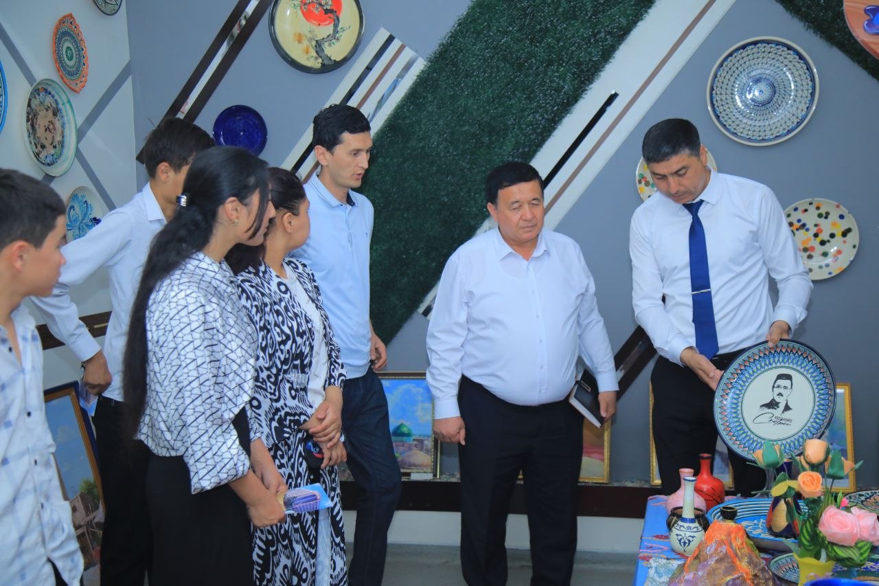 Biz bilan yorqin kelajak sari