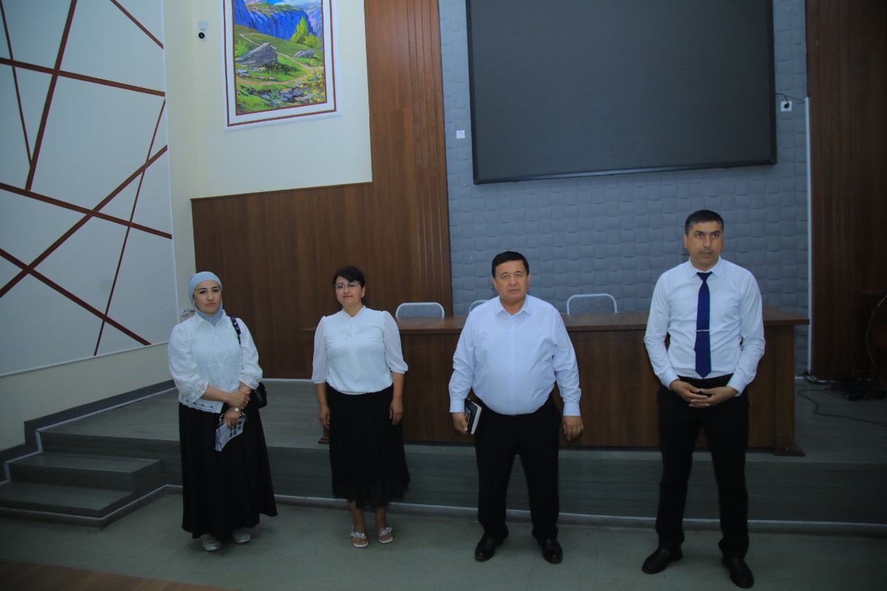 Biz bilan yorqin kelajak sari