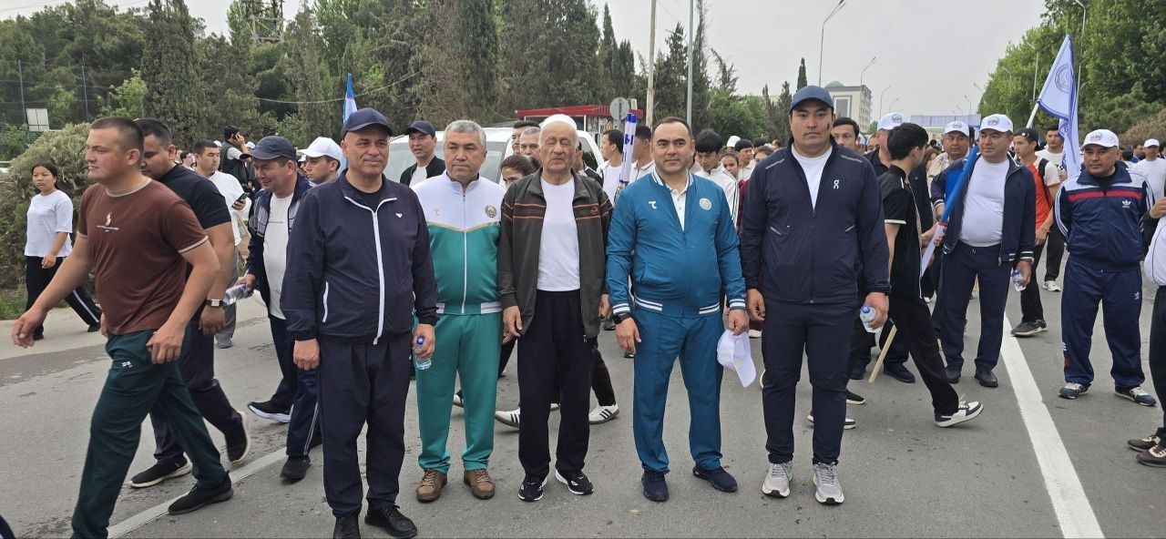 Termizda rektorlar marafoni: salomatlik sari o‘n ming qadam