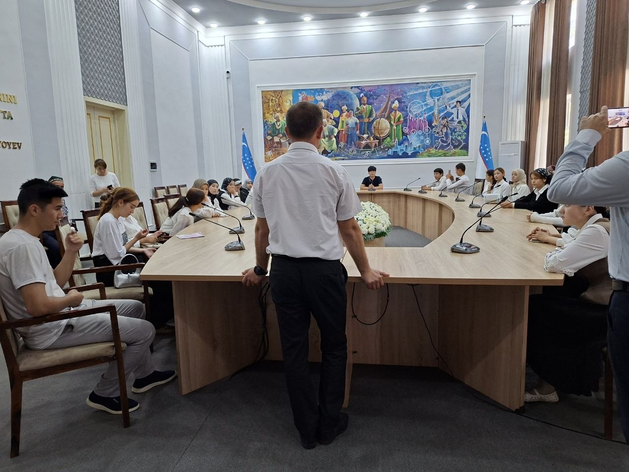 Maktab bitiruvchilari Namangan davlat pedagogika institutida