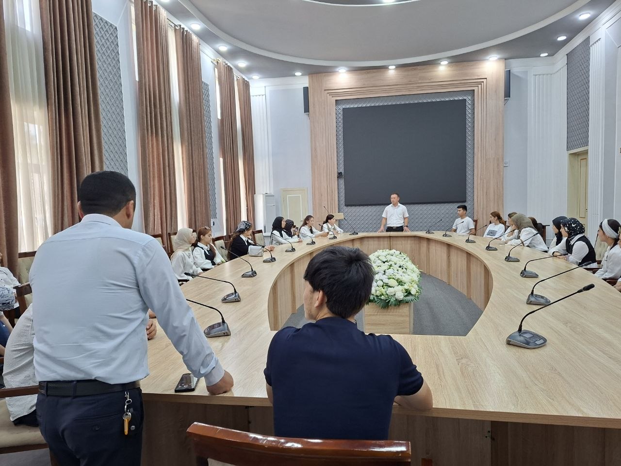 Maktab bitiruvchilari Namangan davlat pedagogika institutida