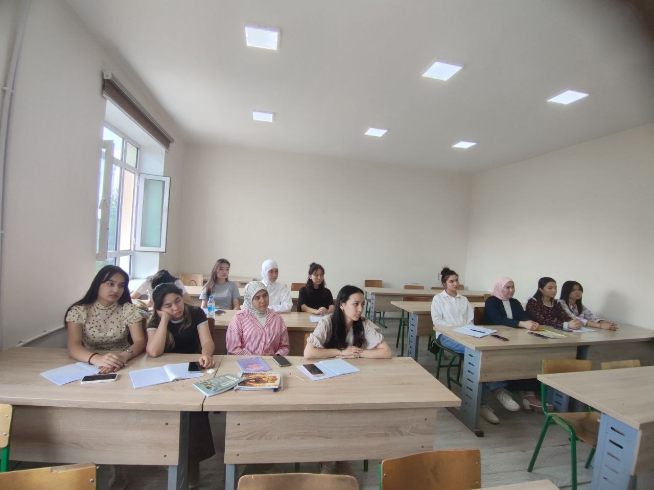 O'sh davlat universiteti professor-o‘qituvchisi Umarov Abdulhusayn Abdulhatovich tomonidan onlayn amaliy mashg‘ulot o‘tkazildi.