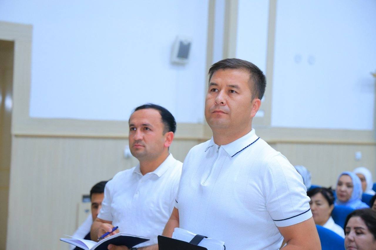 Chortoq tumani hokimligida Namangan davlat pedagogika institutini 2025–2026-o‘quv yilida tamomlayotgan bitiruvchi yoshlar bandligini ta’minlash masalasiga bag‘ishlangan uchrashuv tashkil etildi.