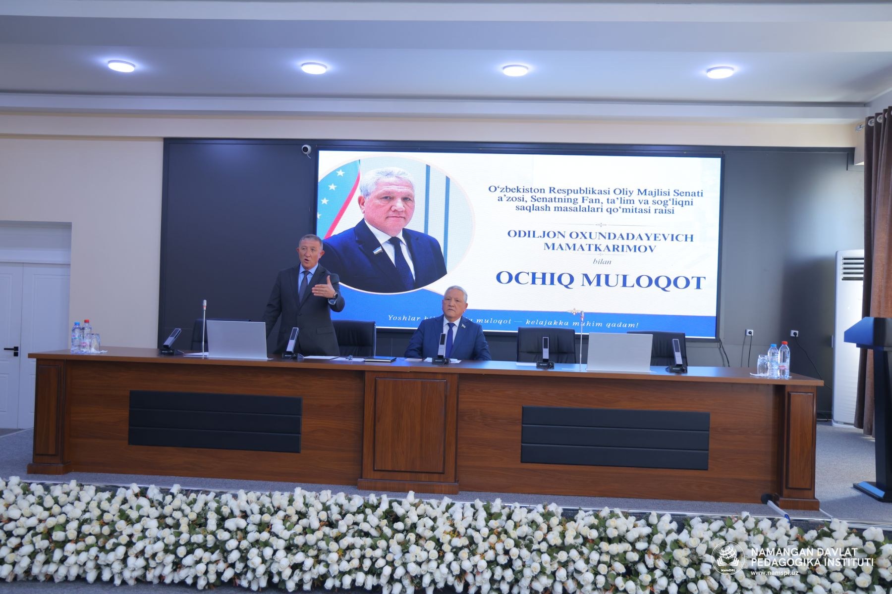 Senator Odiljon Mamatkarimov institut talaba-yoshlari bilan ochiq muloqot o‘tkazdi