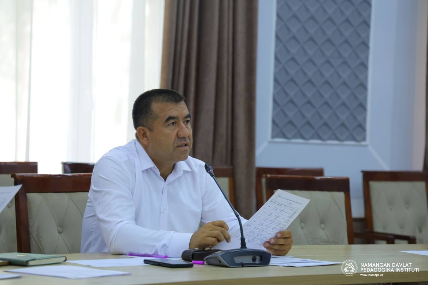 Institutga pedagog xodimlarni ishga qabul qilish bo‘yicha tanlovga qadar suhbat o‘tkazilmoqda