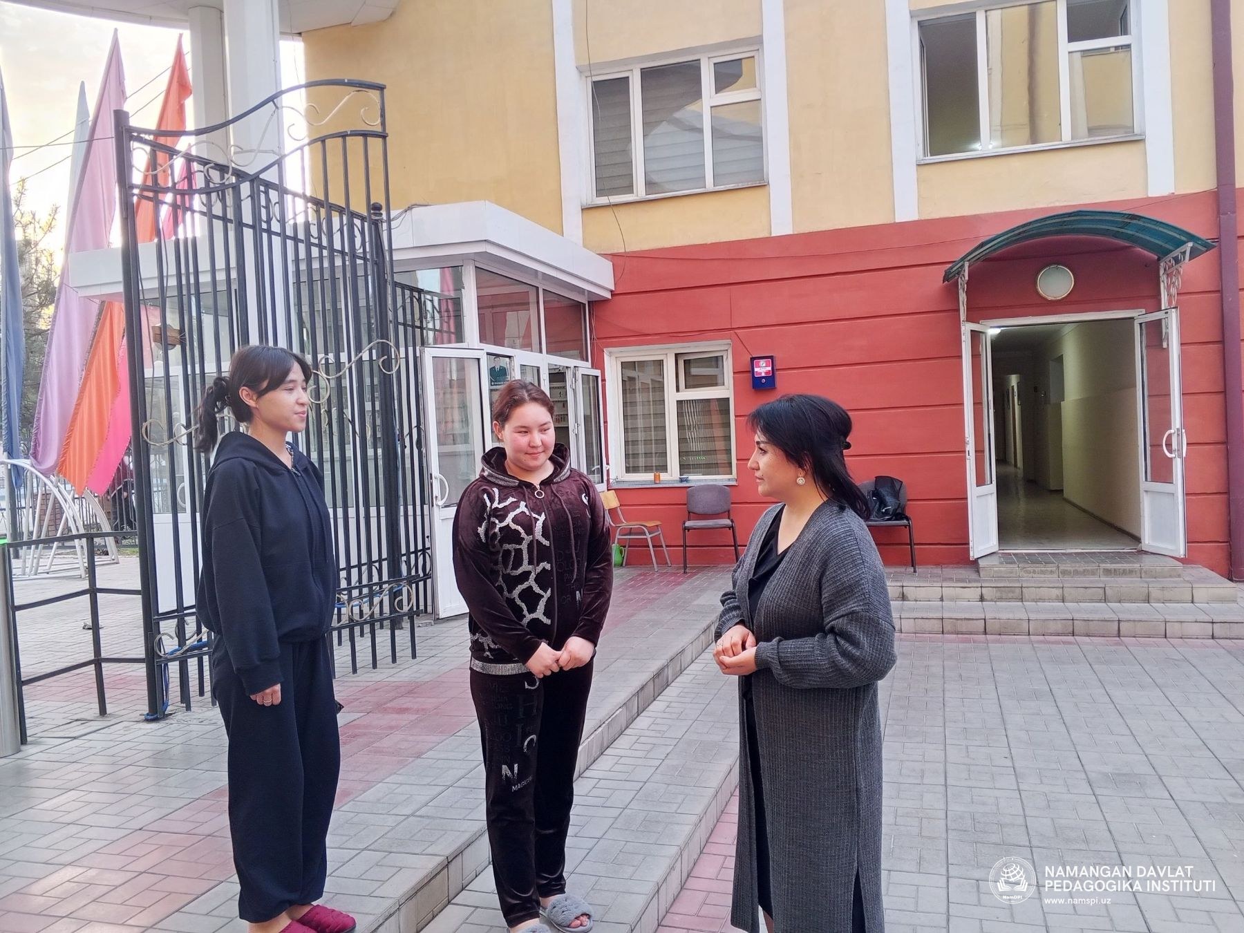 TALABALAR TURAR JOYIDA TALABALARNING YASHASH SHAROITLARI O‘RGANILDI
