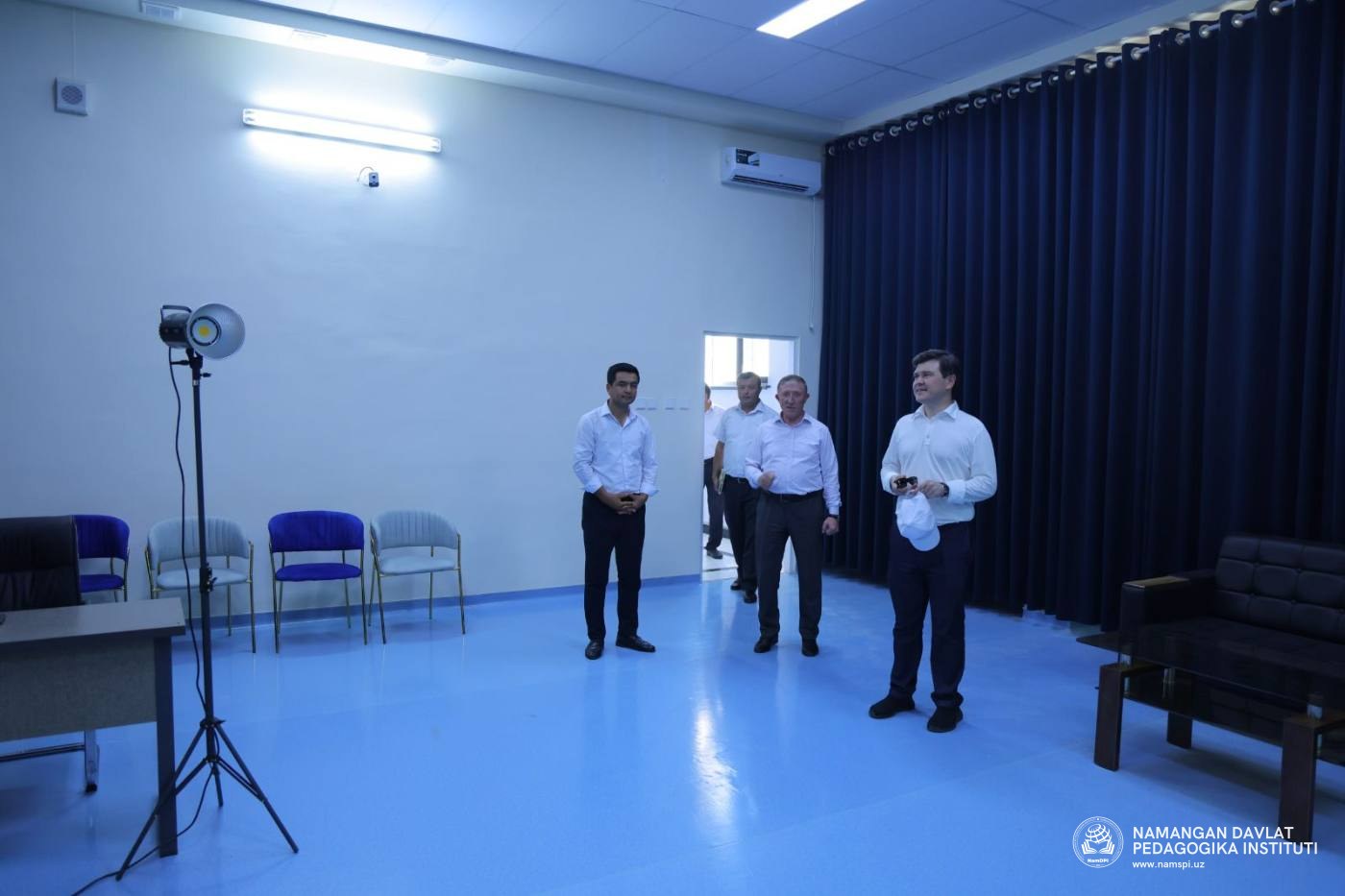 Oliy ta’lim, fan va innovatsiyalar vazirining birinchi o‘rinbosari Namangan davlat pedagogika institutiga tashrif buyurdi