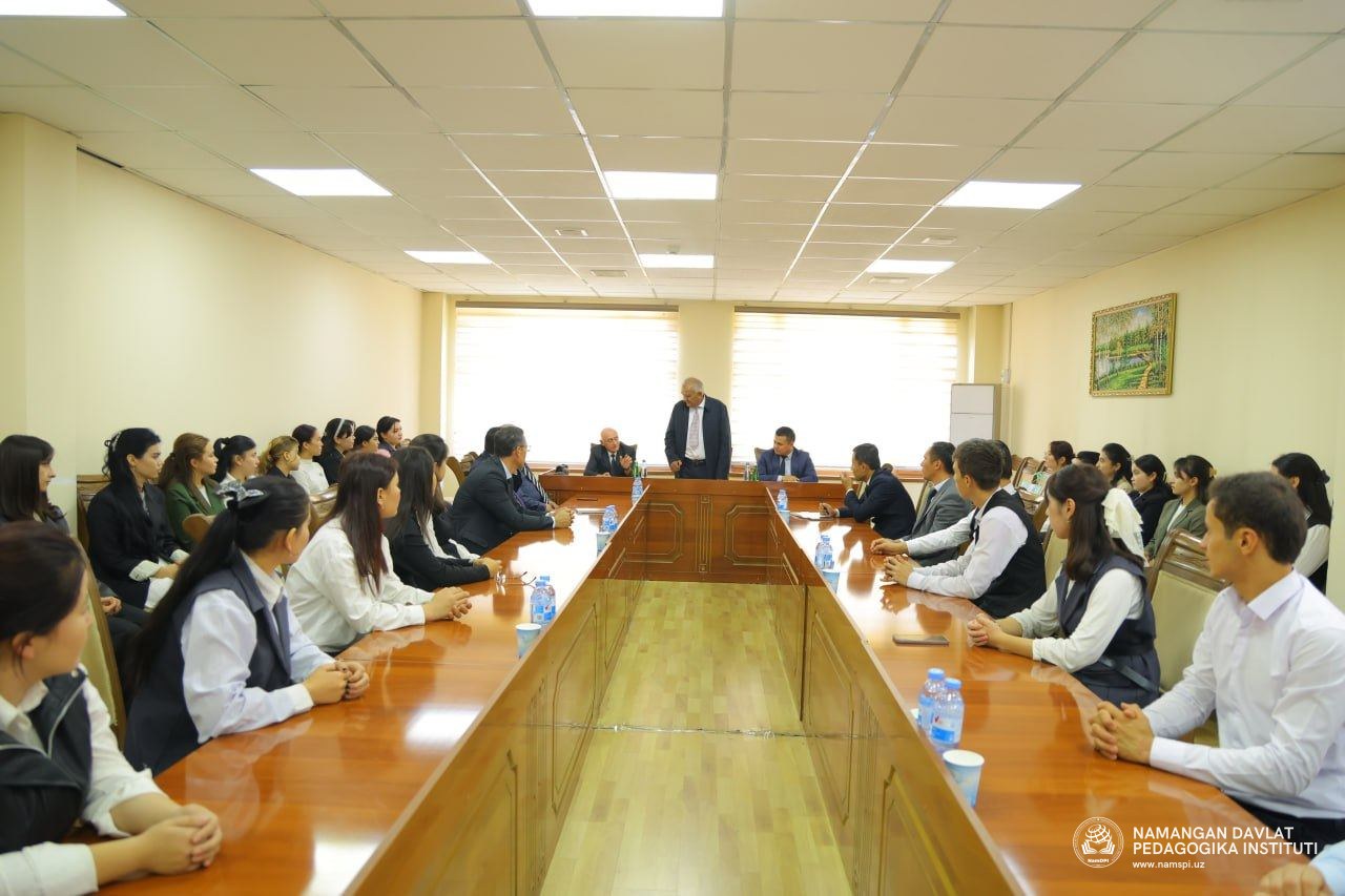 Namangan davlat pedagogika institutida turkiyalik professor bilan ilmiy-ma’rifiy uchrashuv