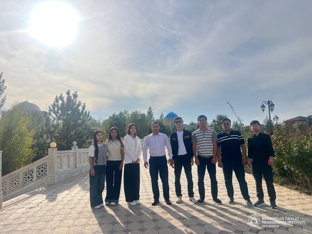 TURIZM YO‘NALISHI TALABALARI SULTON UVAYS QARONIY ZIYORATGOHIDA