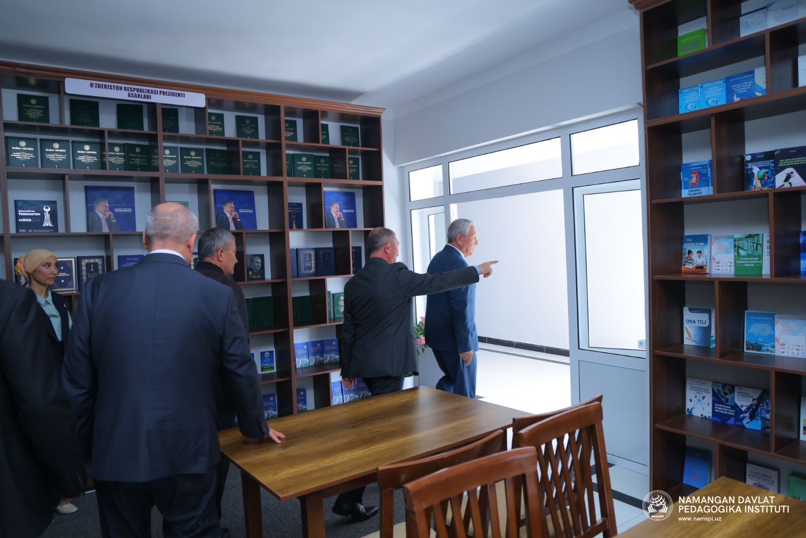 SENATOR O.MAMATKARIMOV INSTITUTDA YARATILGAN SHAROITLAR BILAN TANISHDI