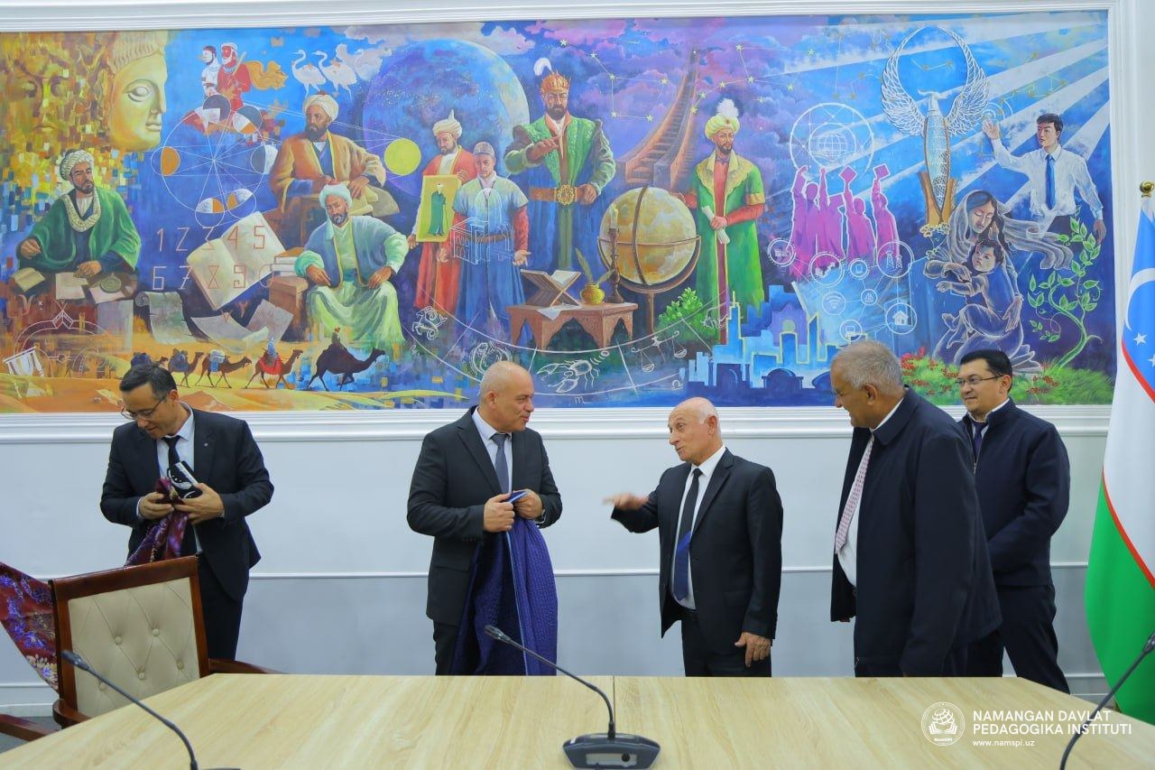 Namangan davlat pedagogika institutida turkiyalik professor bilan ilmiy-ma’rifiy uchrashuv
