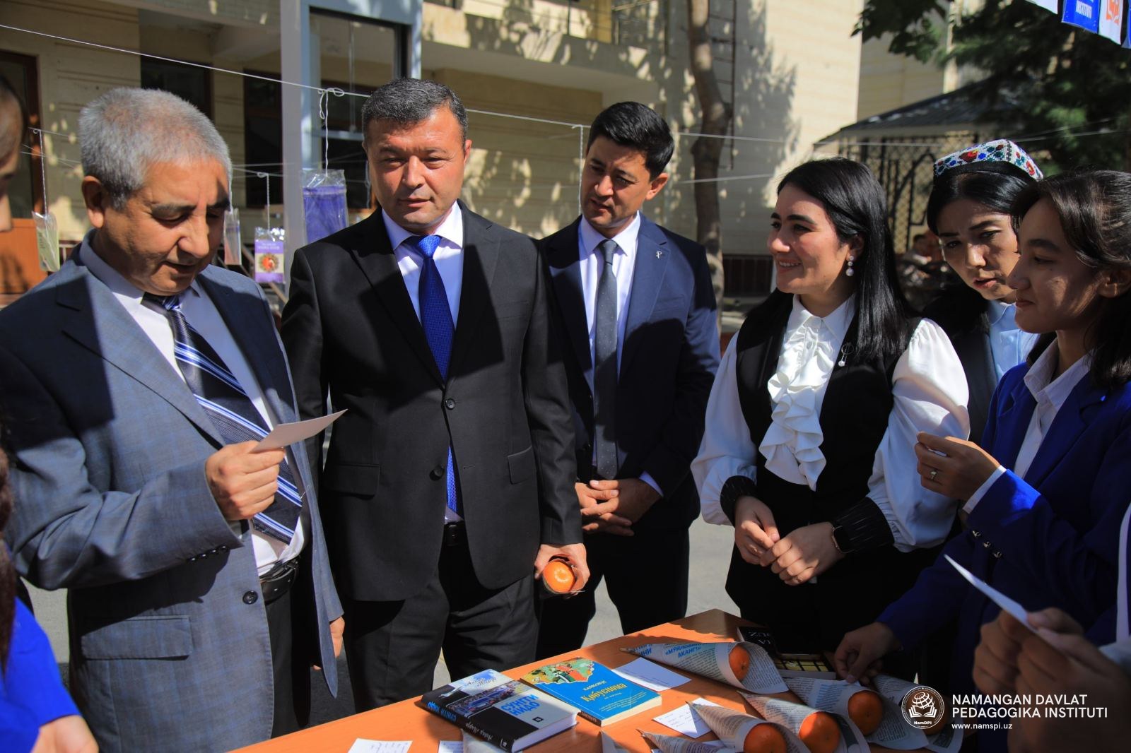 BIR HAFTADA — BIR KITOB” LOYIHASI SOVRINDORLARI TAQDIRLANDI