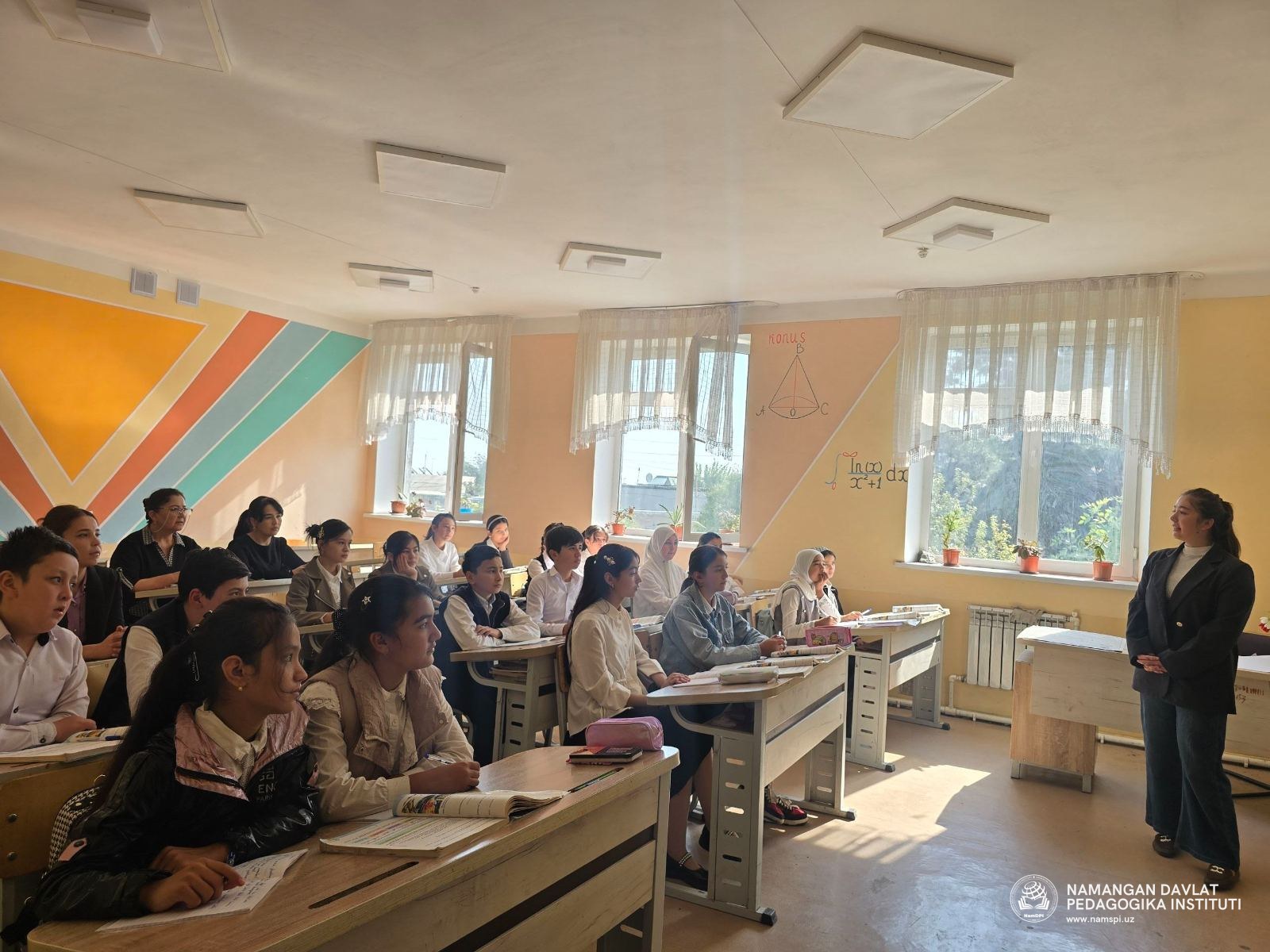 4+2 amaliyoti : Bo'lajak pedagoglar amaliyotda