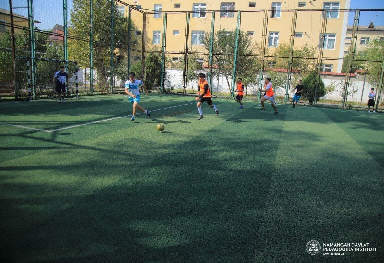 "BESH TASHABBUS OLIMPIADASI" DOIRASIDA MINI FUTBOL BO‘YICHA INSTITUT BOSQICHI O‘TKAZILDI