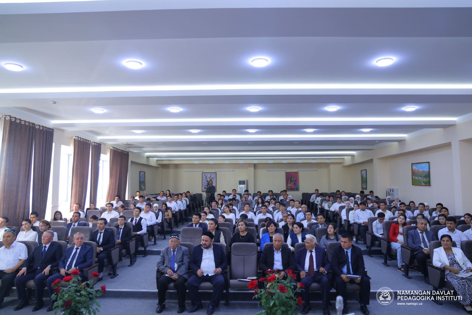 Bugun Namangan davlat pedagogika instituti Faollar zalida tibbiyot va tarix fanlari doktori, professor Mirmahmud Mirsaydullayevning “Axsikentlik buyuk allomalar” nomli ma’rifiy ontologiyasi taqdimoti bo‘lib o‘tdi.