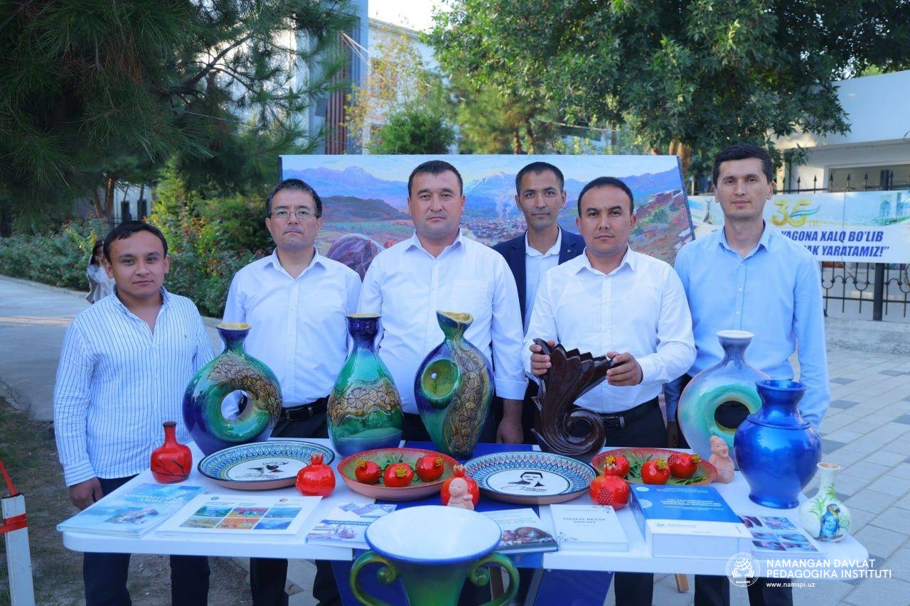 “Men tanlagan kasb” yoshlar saylida Namangan davlat pedagogika instituti ko‘rgazmasi namoyish etildi