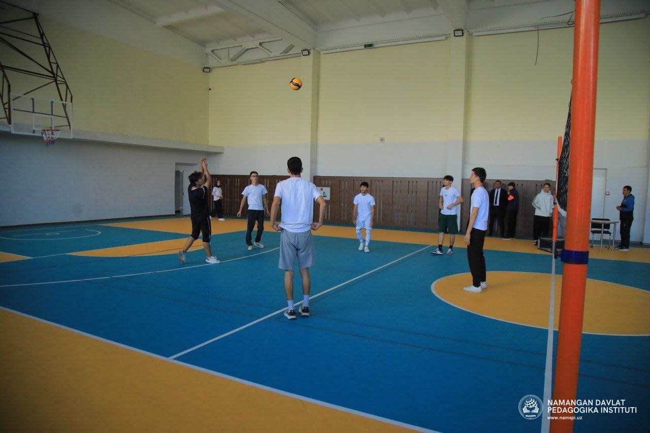 "BESH TASHABBUS OLIMPIADASI" DOIRASIDA VOLEYBOL BO‘YICHA INSTITUT BOSQICHI O‘TKAZILDI