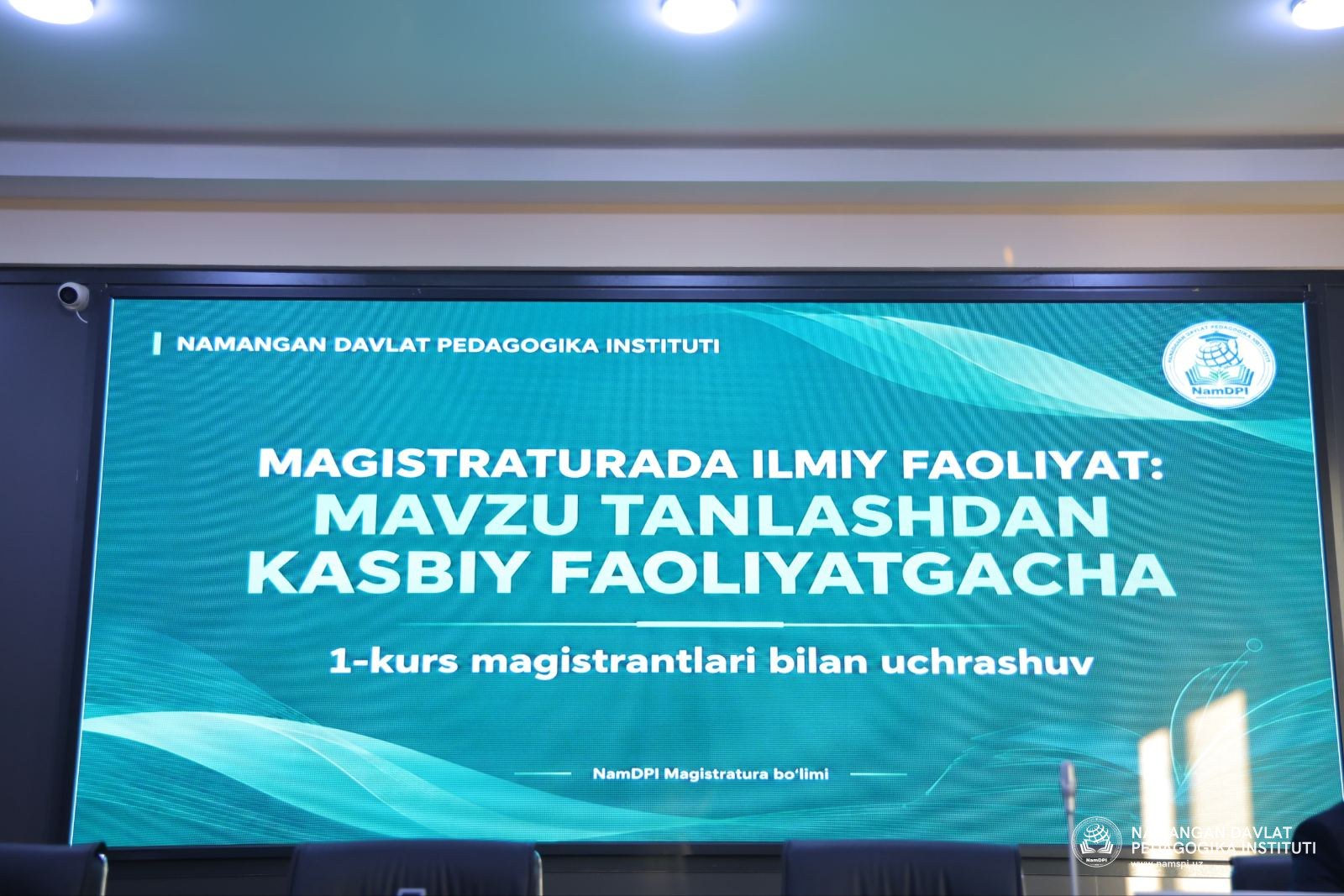REKTOR VA MAGISTRATURA TALABALARI UCHRASHUVI BO‘LIB O‘TDI