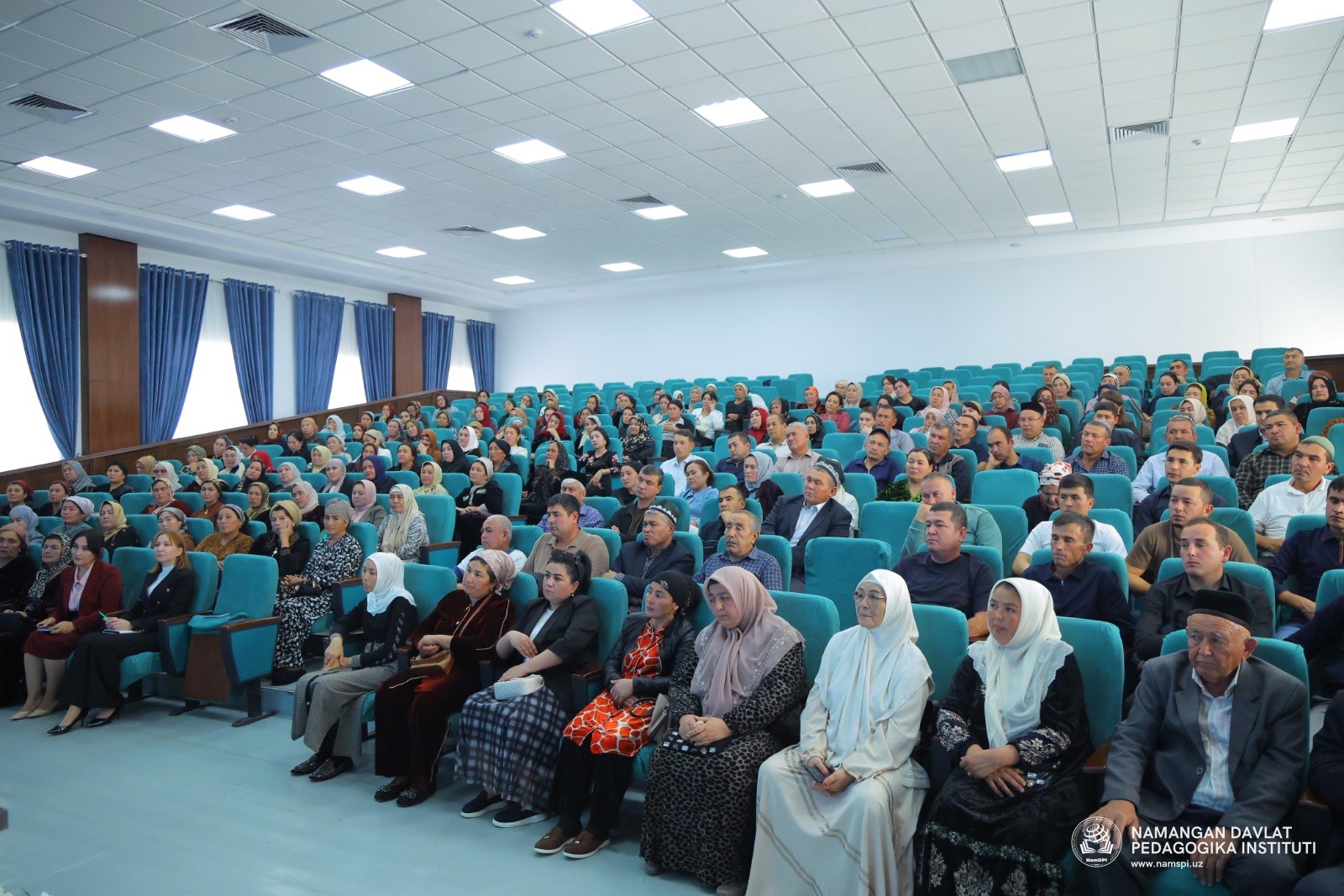 Ota-onalar bilan uchrashuv tashkil etildi