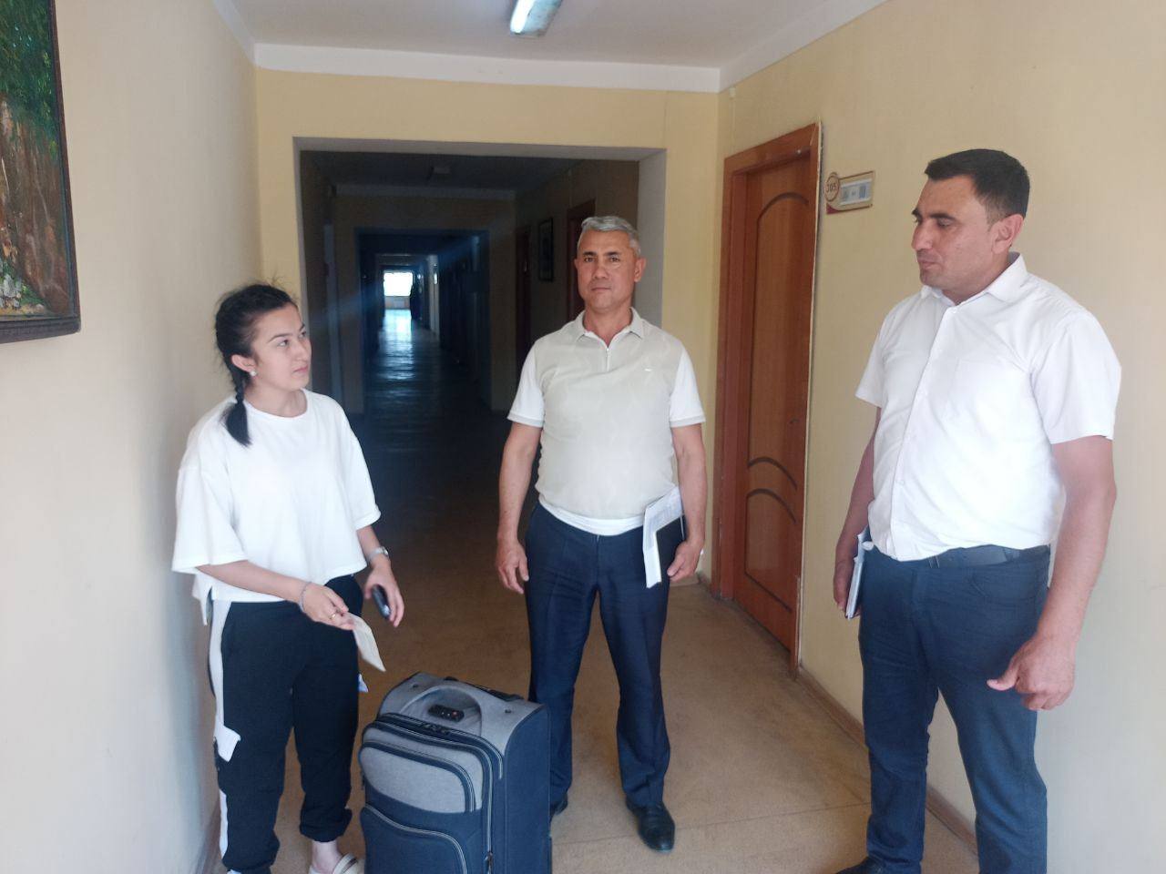 Talabalar turar joyiga tashrif