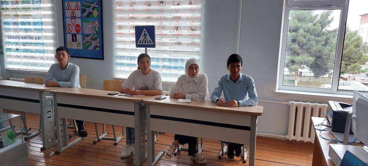 Namangan shahar 18-sonli umumiy o’rta ta’lim muassasasida yuqori saviyada ochiq dars tashkil etildi.
