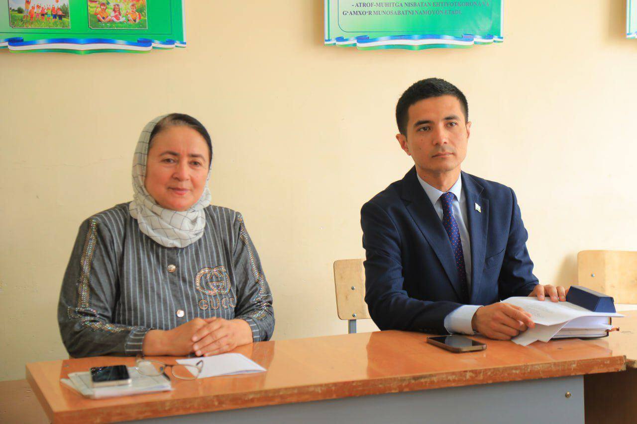 "Ona tili-oʻqish savodxonligi va uni oʻqitish metodikasi" fanidan ʼʼSifat, son, olmosh soʻz turkumlariʼʼ mavzusida ochiq dars mashgʻuloti tashkil etildi.