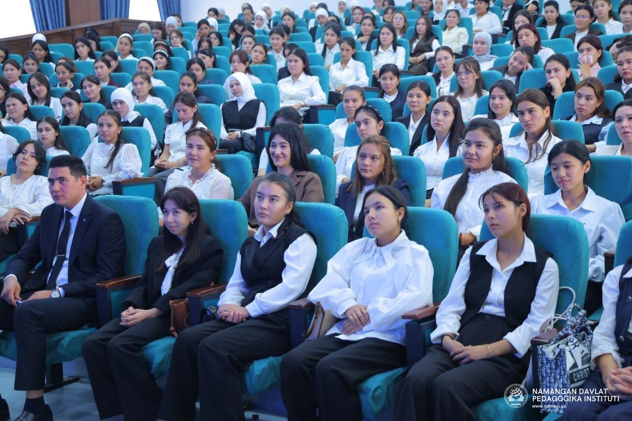 "TINCHLIK - ENG OLIY NEʼMAT" HAMDA "JAHOLATGA QARSHI MA’RIFAT" MAVZULARIDA MAʼRIFIY UCHRASHUV TASHKIL ETILDI.