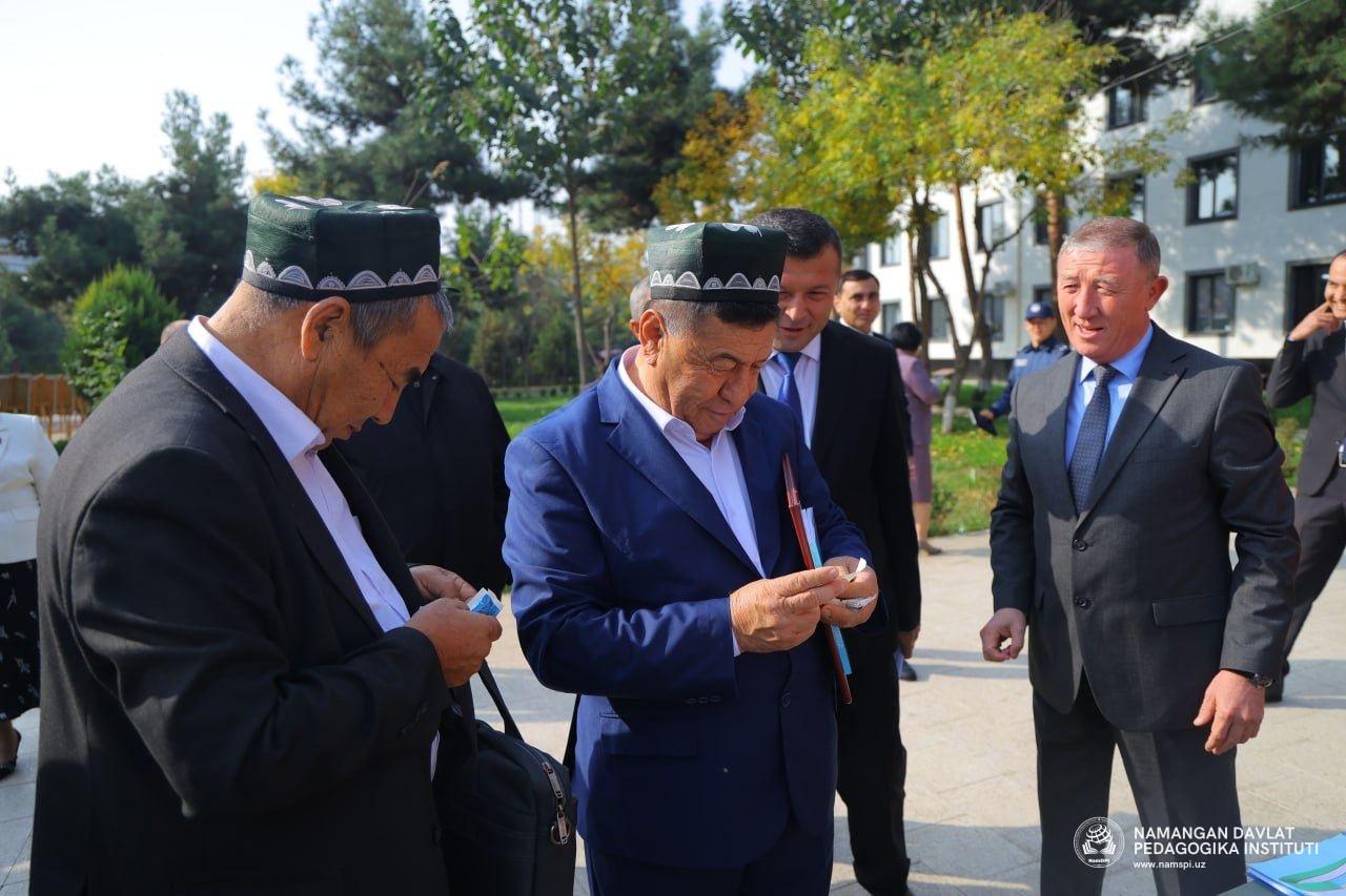 Til bayrami mehmonlari kitoblar yarmarkasi va ijodiy ko‘rgazmalar bilan tanishdi