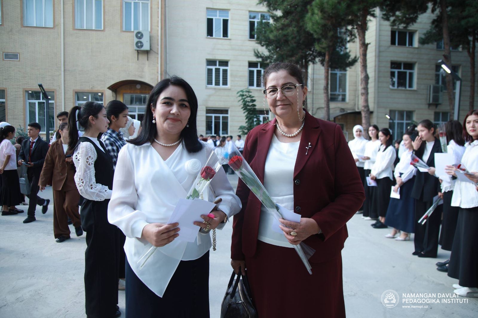 Ustozga ehtirom — tongdan boshlangan bayram