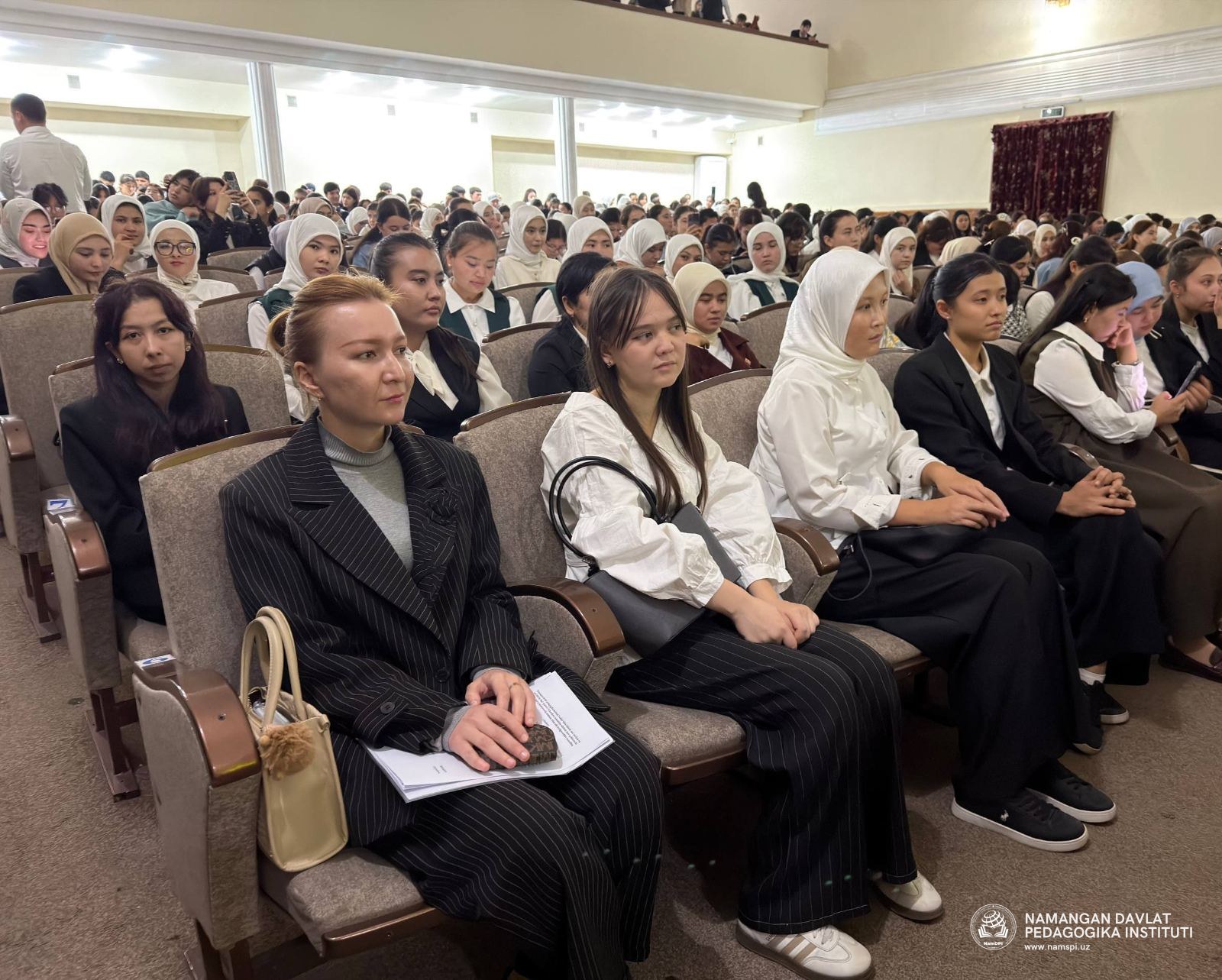 YOSHLAR KUNI DOIRASIDA — TEATR SARI MA’RIFIY TASHRIF