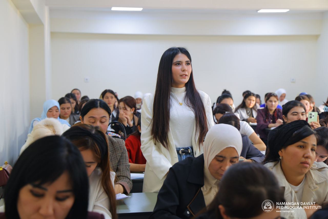 “TEACH FOR UZBEKISTAN”: BITIRUVÇI BOSQIÇ TALABALARI BILAN UÇRAŞUV