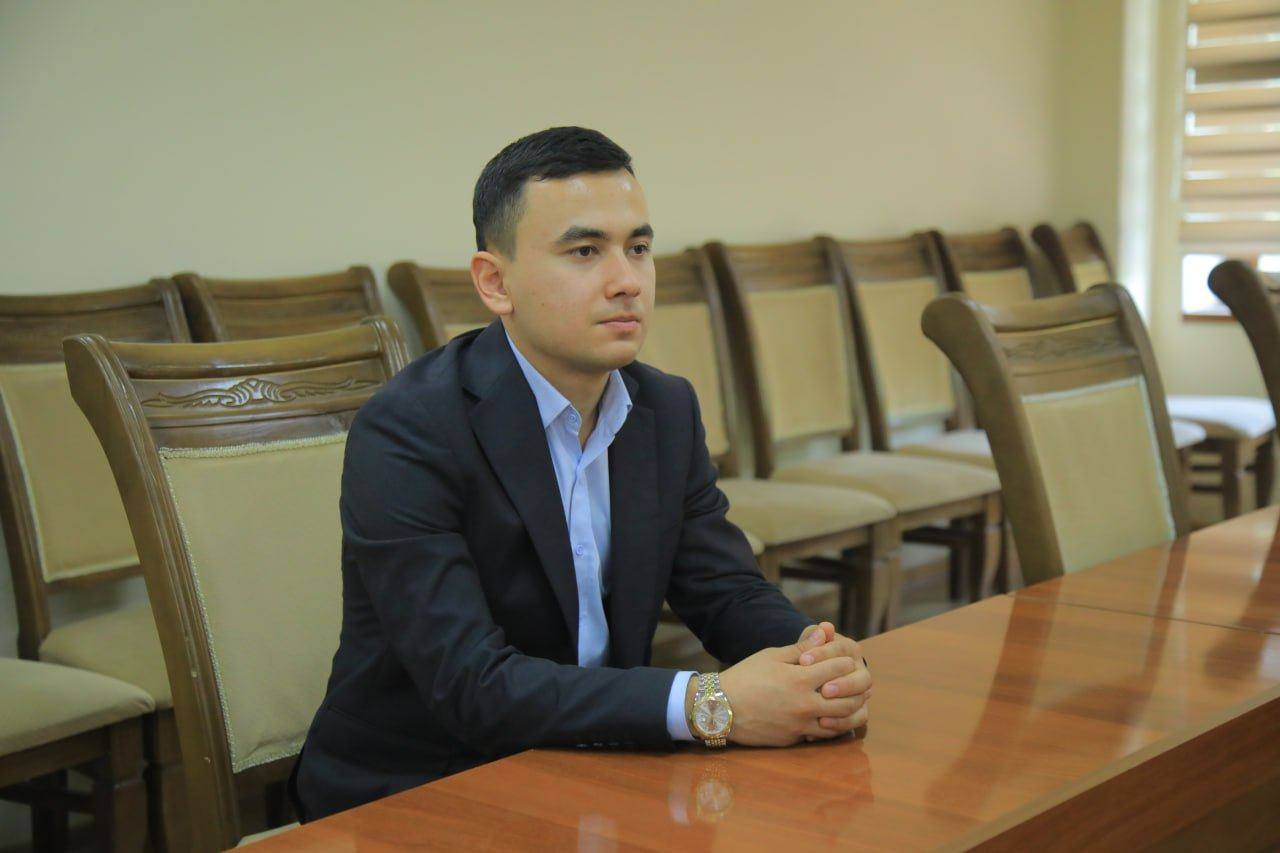Namangan davlat pedagogika instituti talabalari ishtirokida institut Yoshlar akademiyasi lideri, fakultet liderlari hamda a'zolik uchun suhbat o'tkazildi.