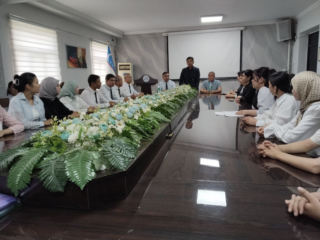 Ilmiy tadqiqot faoliyati hamda korrupsiyaga qarshi kurashish mavzusida seminar-trening mashgʻulotlari bo'lib o'tdi.