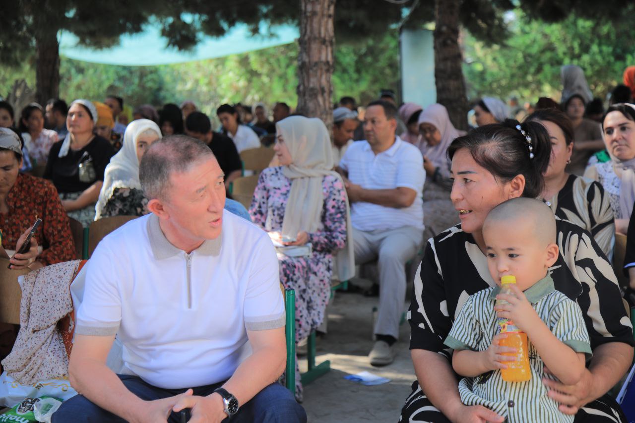 Test maydonida rektor: kuzatuv, tahlil va muloqot