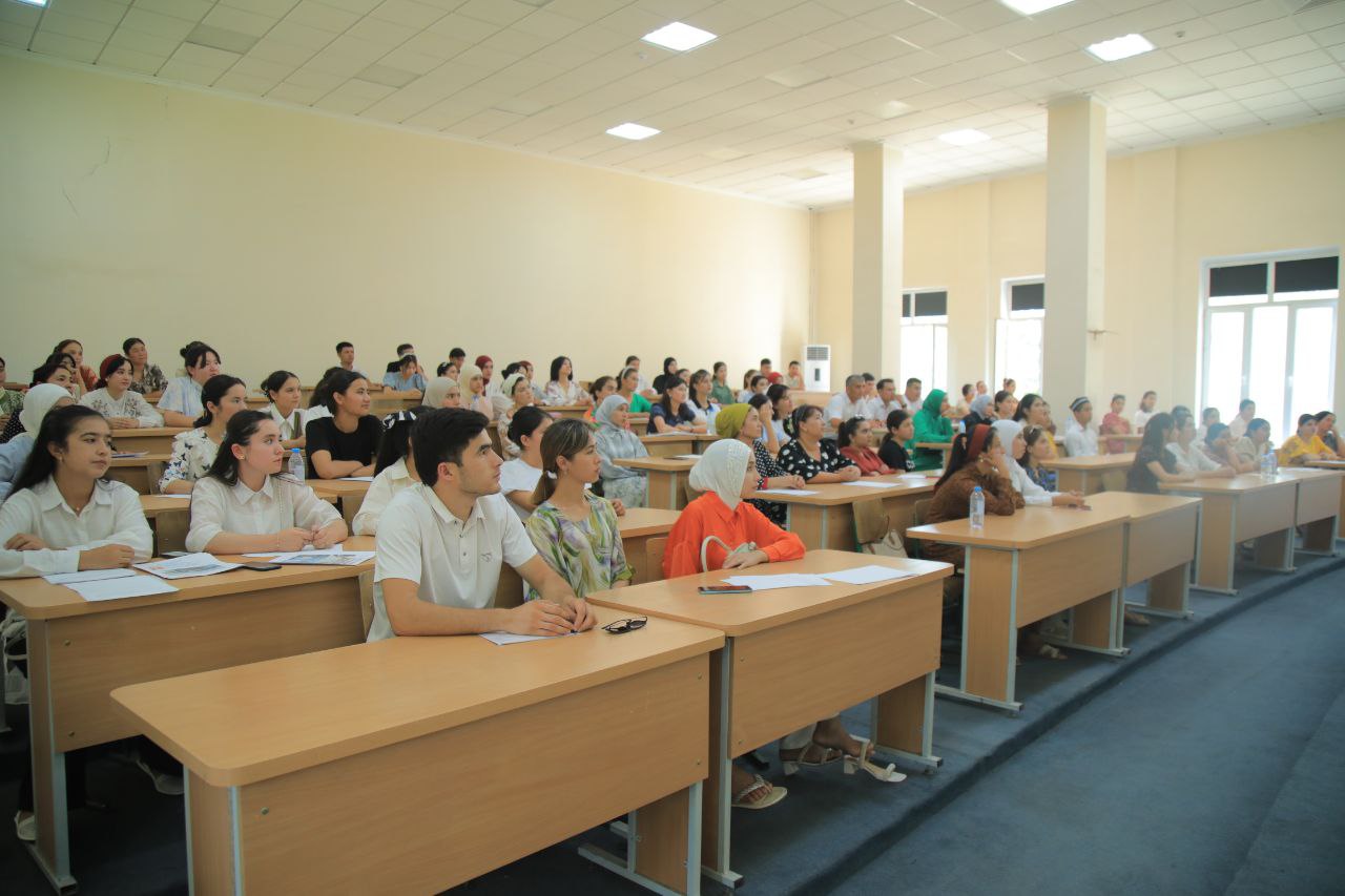 Institutda o‘zbek ayolining jasorati aks etgan film  namoyish etildi