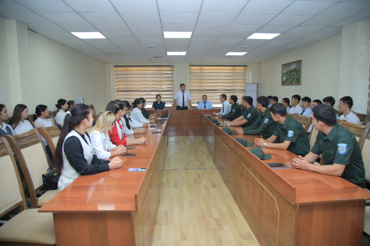 “Qalqon” jamoatchilik guruhi a’zolari bilan ochiq muloqot o‘tkazildi