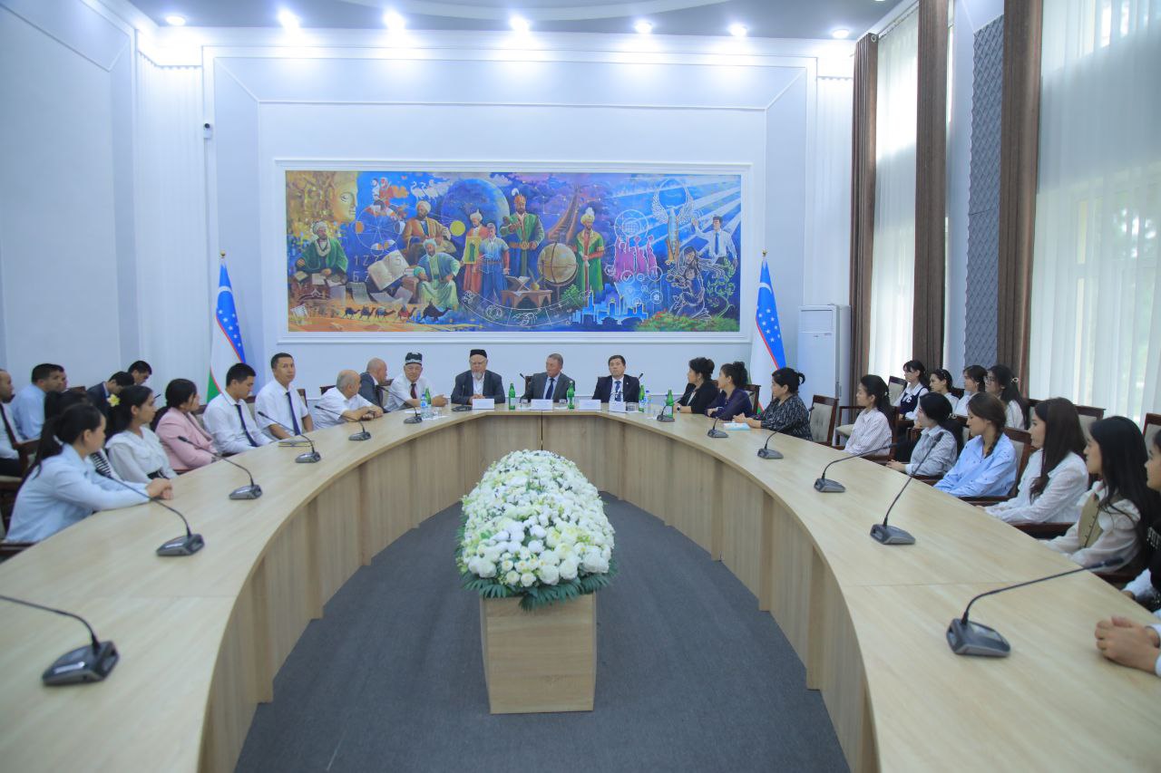 NamDPIda "Akademik va yoshlar uchrashuvi" boʻlib oʻtdi