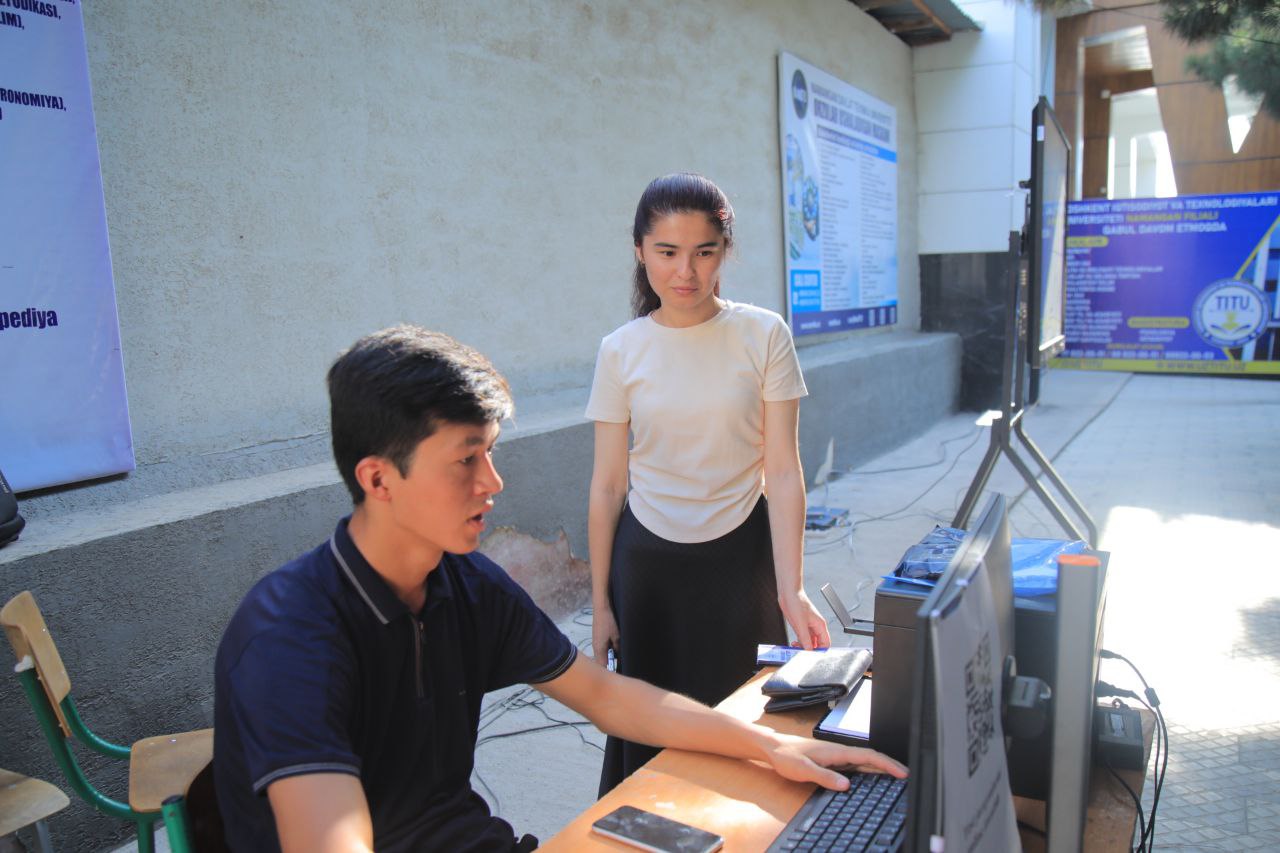 Namanganda oliy ta’lim muassasalariga kirish test sinovlari davom etmoqda