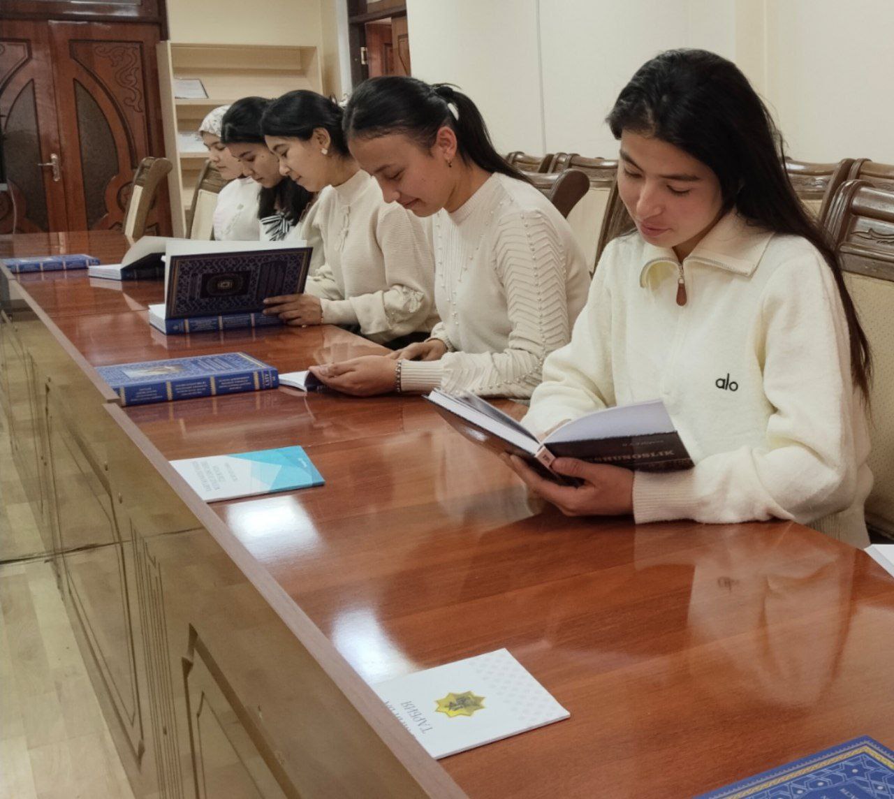 Yangi adabiyotlar, yangi ilhom, yangi imkoniyatlar