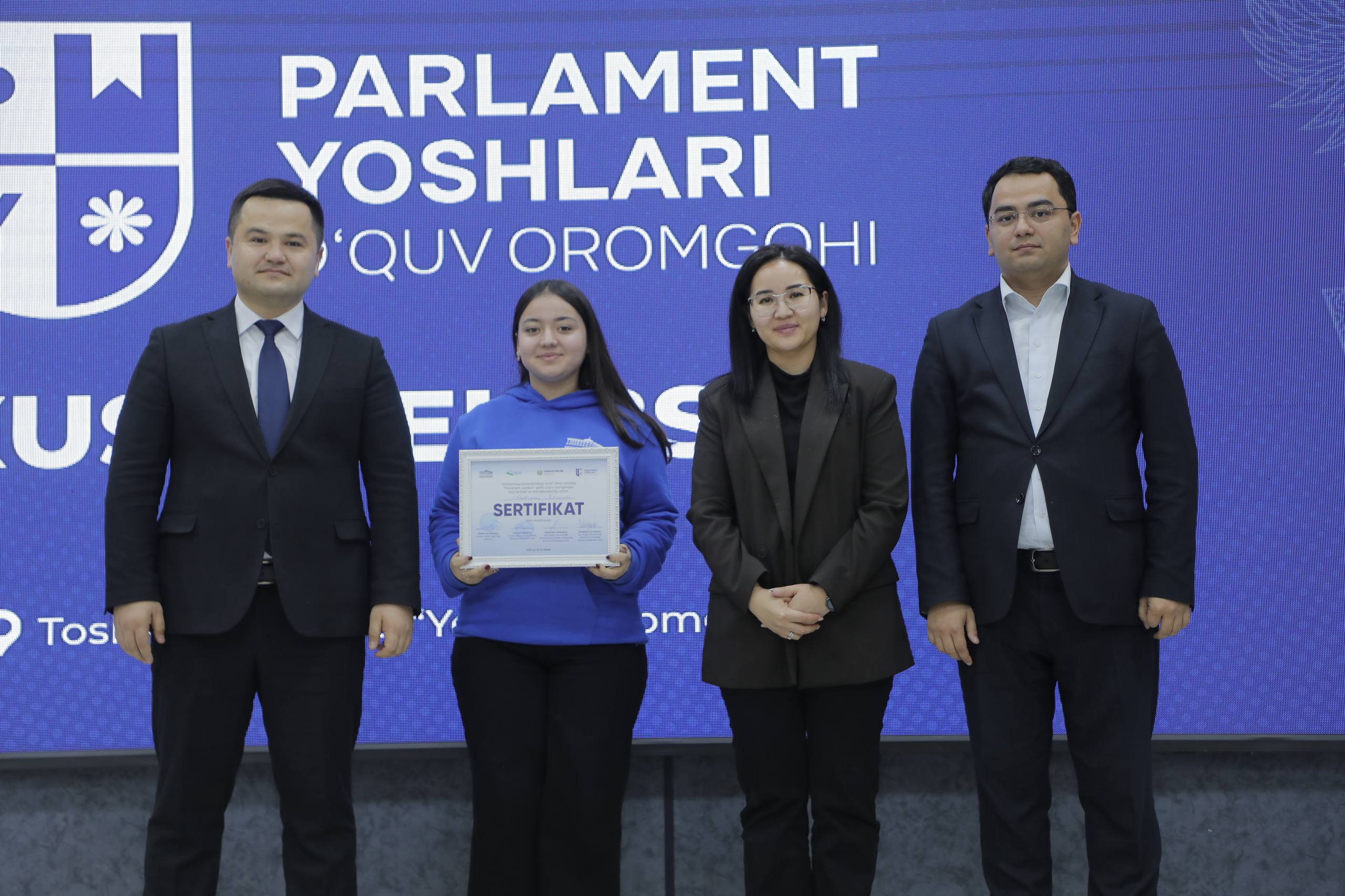 “Parlament maktabi” — yosh siyosatchilar uchun amaliy bilim va tajriba maydoni